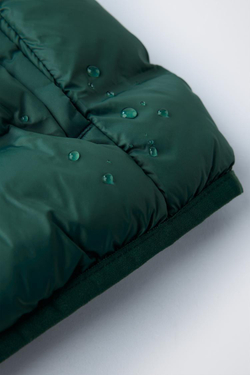 ZARA УЛЬТРАЛЕГКАЯ СТЕГАНАЯ КУРТКА С КАПЮШОНОМ, ЗЕЛЕНЫЙ