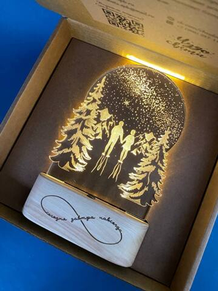 Млечный путь и горы с гравировкой