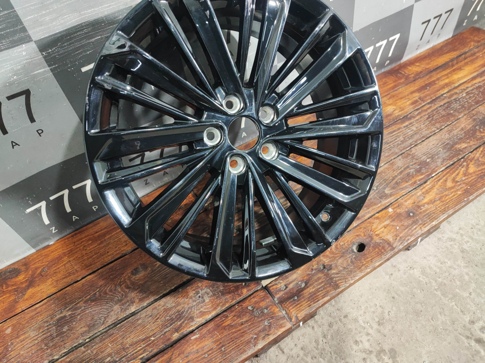 Диск колесный литой R18 Geely Preface 20-нв Б/У Оригинал 8892812821