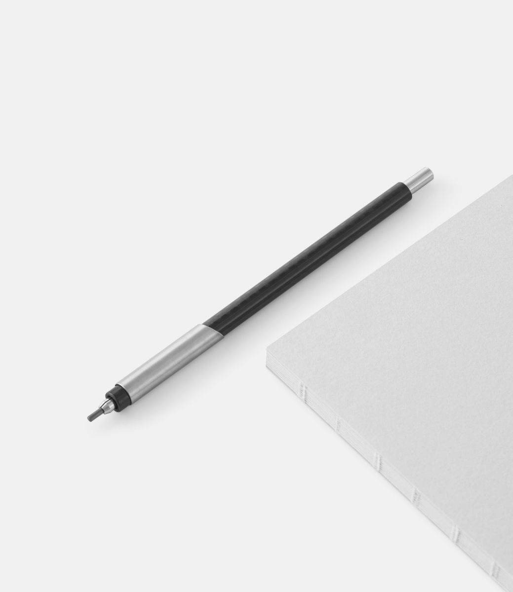 D87 Carbon Tokyo — механический карандаш из карбона