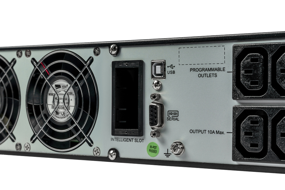 Источник бесперебойного питания  Systeme Electric SRVSE3KRTI