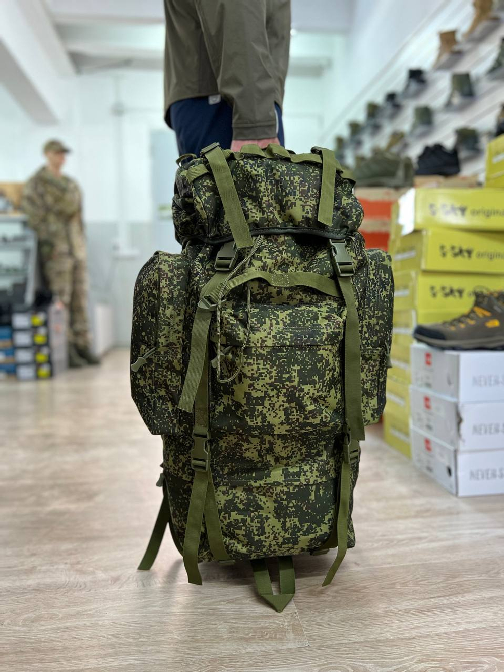 Тактический рюкзак 70л / зелёная цифра