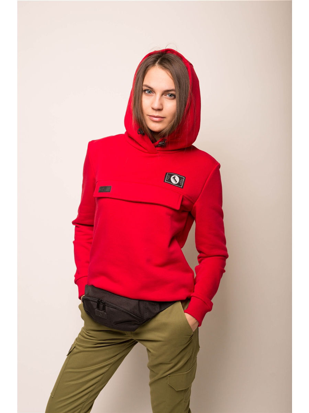 Худи женское Город Горький красное