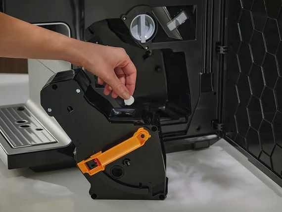 Таблетки для чистки от эфирных масел для кофемашин Miele GP CL CX 0102 T