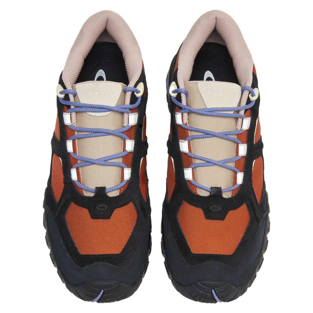 Oakley Sierra Terrain