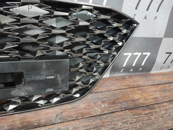 Решетка радиатора Hyundai Solaris 2 (HCR) 20-нв Б/У Оригинал 86350H5520