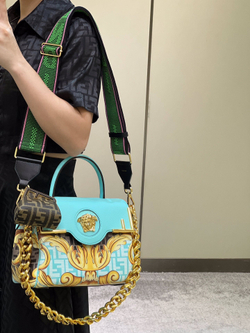Fendi Versace Medusa 25 cm