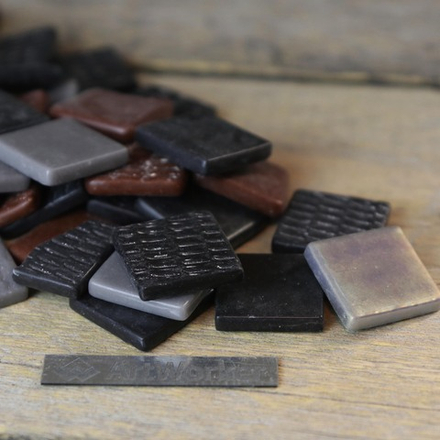 Стеклянная мозаика темных цветов Flory24 Dark, 24х24х5 мм, 600 гр