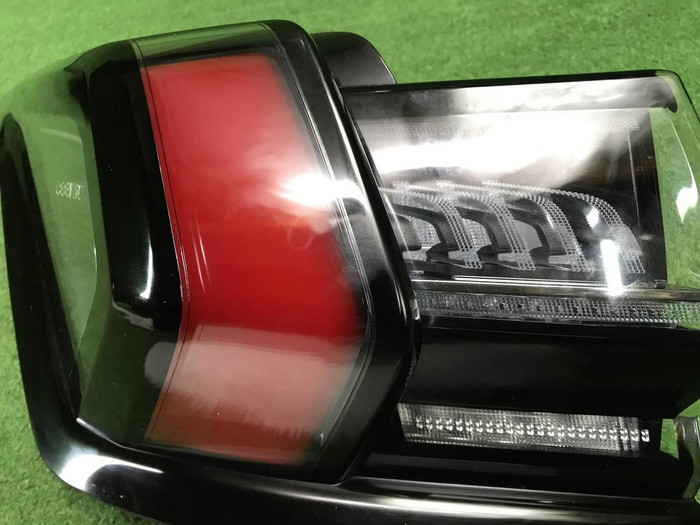 Фонарь левый внешний Zeekr 001 (2021-н.в.)