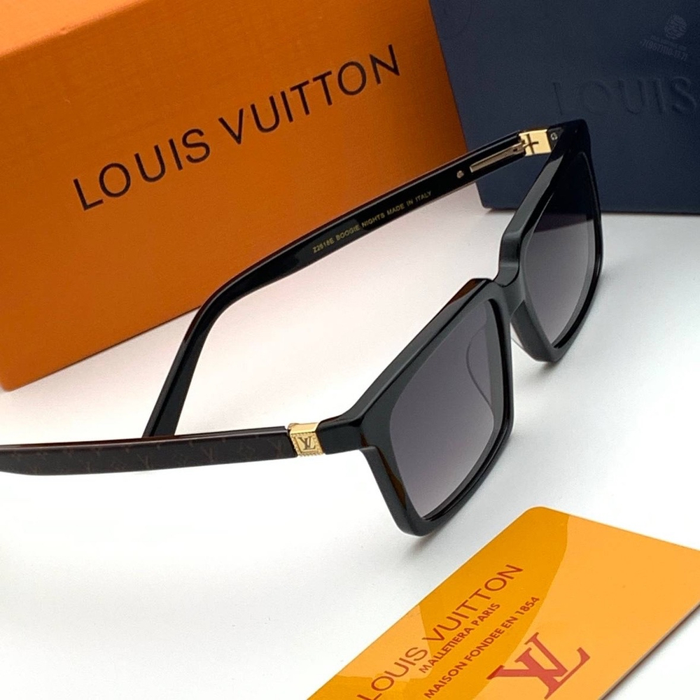 Солнечные очки Louis Vuitton