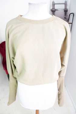 Свитшот для активных выходных, визуально на 44/46 размер