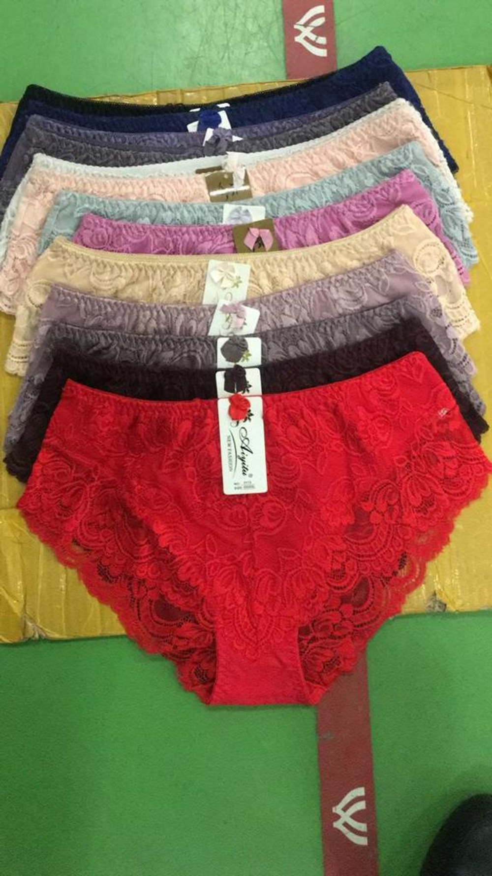 Трусы х/б,кружева,сред.посадка(48-56) 3172