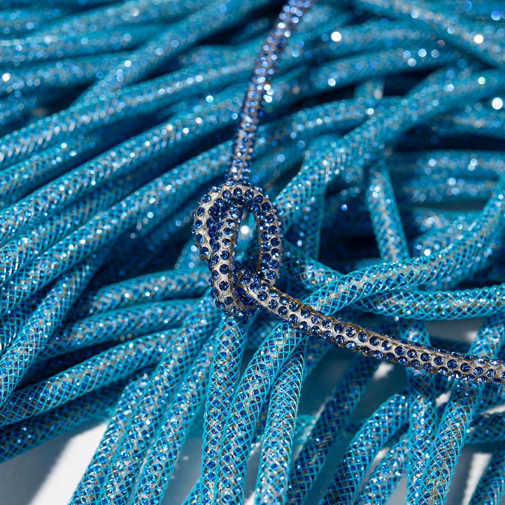 Стразовый шнур, синие кристаллы, 4мм