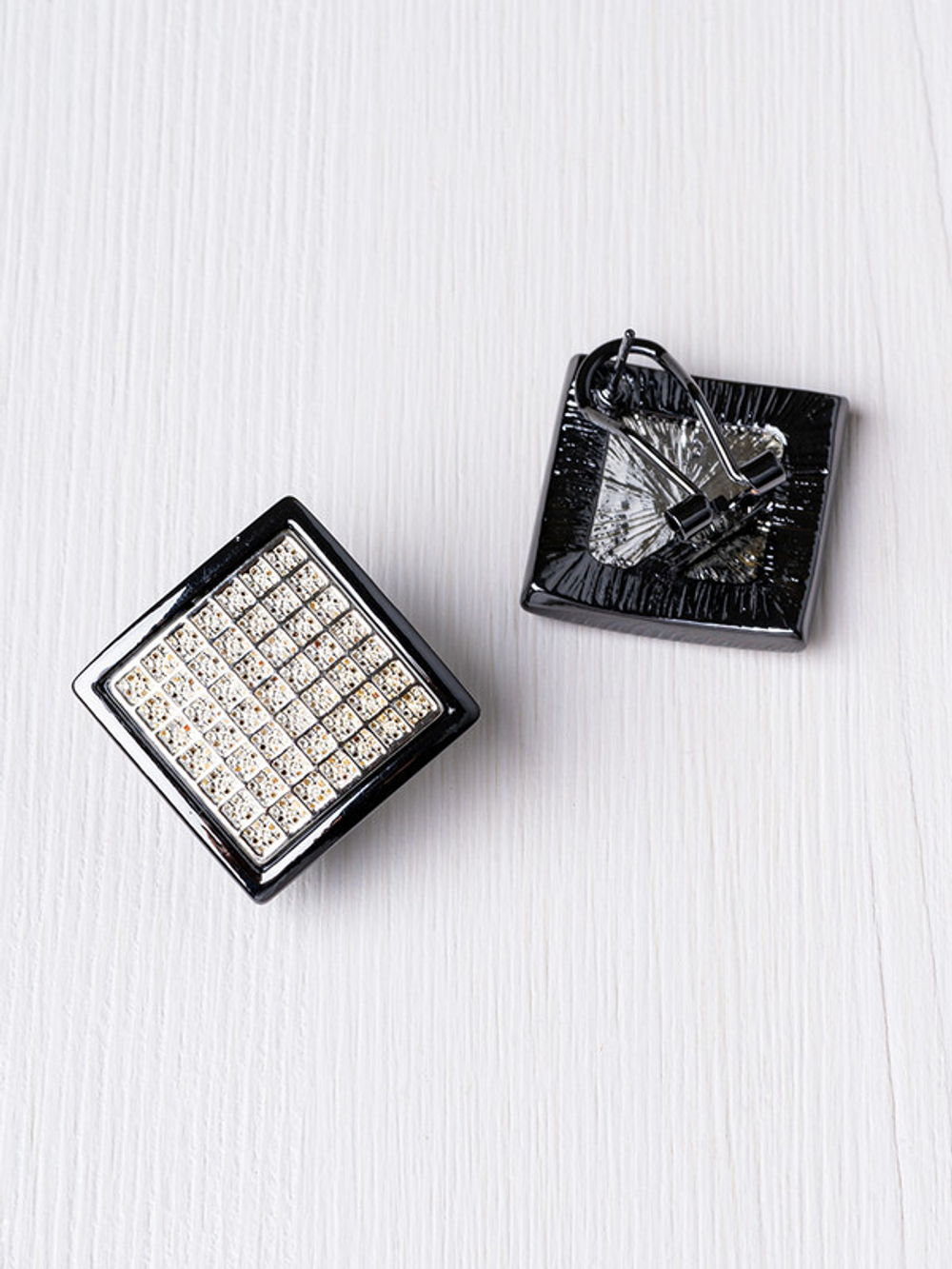 20139740 Серьги Salvador