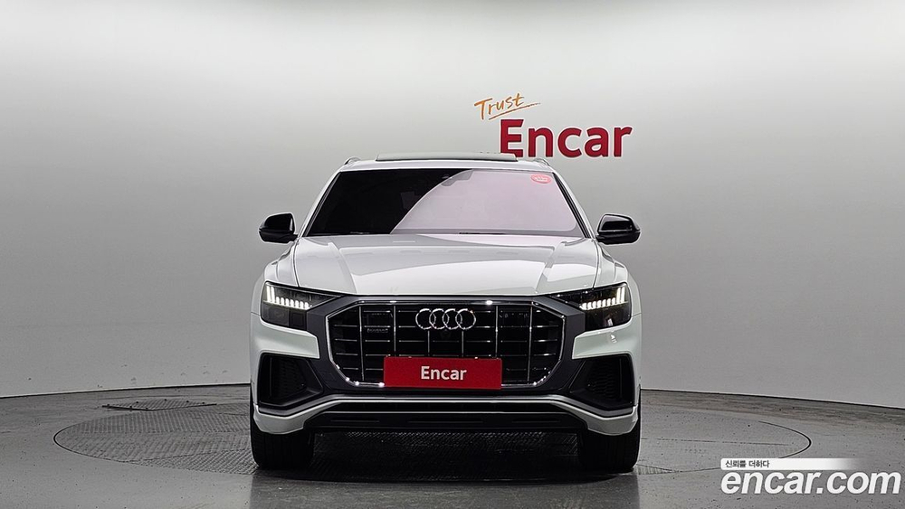 Audi Q8 45 TDI Quattro Premium (04.2020)