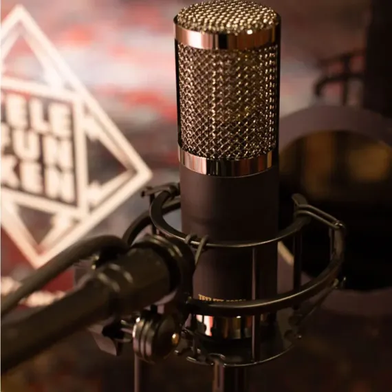 Telefunken TF17 FET Black