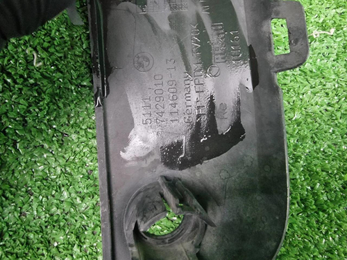 Накладка переднего бампера правая BMW X2 F39 17-23