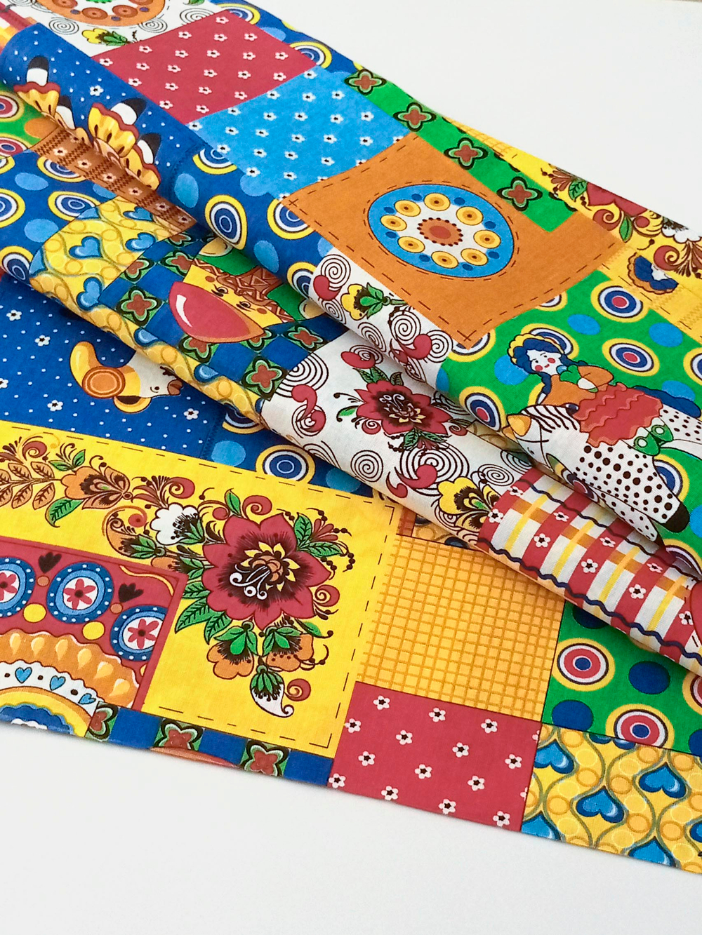 Ткань бязь плательная, рис. "Дымковская игрушка", ширина 150 см, арт. 105