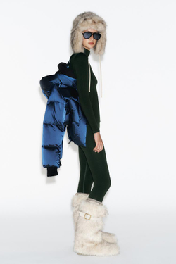 ZARA БЕСШОВНАЯ МЯГКАЯ КУРТКА, ХАКИ