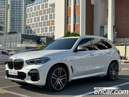 BMW X5 (G05) M50i (02.2021)