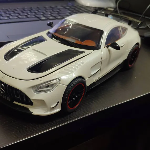 Mercedes AMG 1:18 SR1803 SIONRAY A3917