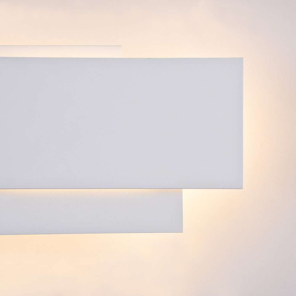 Настенный светильник (бра) Maytoni C804WL-L12W