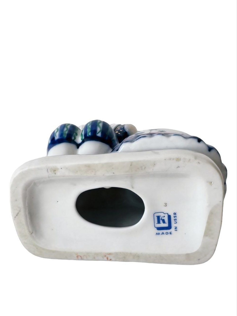 Фарфоровая статуэтка "Посиделки под гармонь" Киевский ЭКХЗ