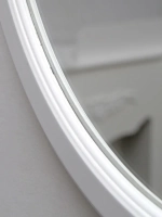 Зеркало настенное для прихожей 57 см