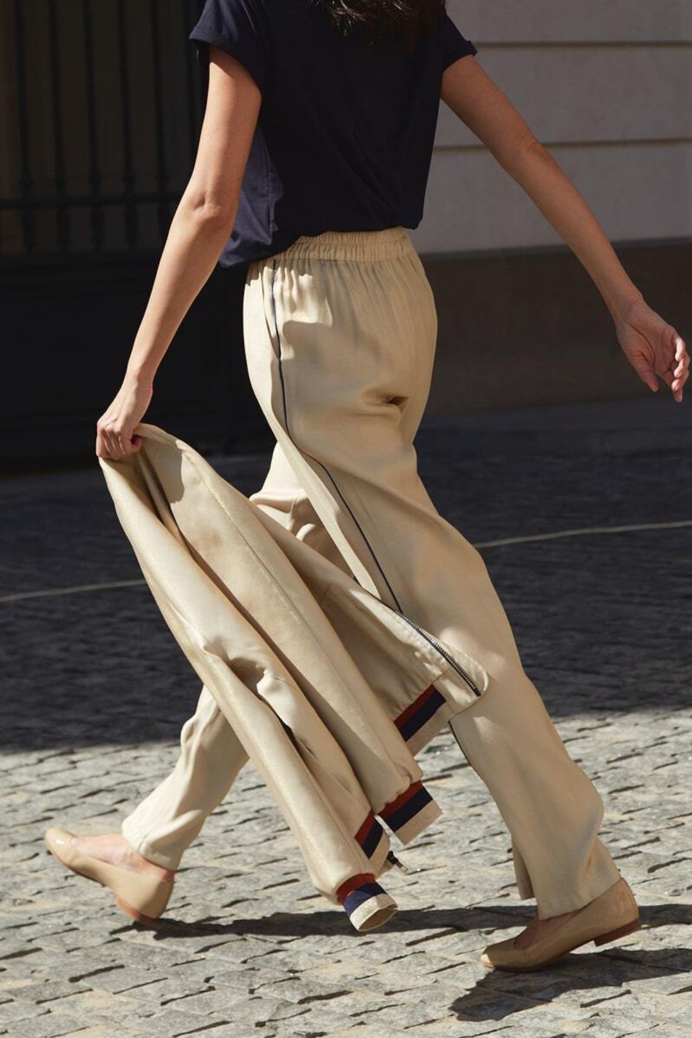 Брюки Палаццо на резинке золотые вискоза