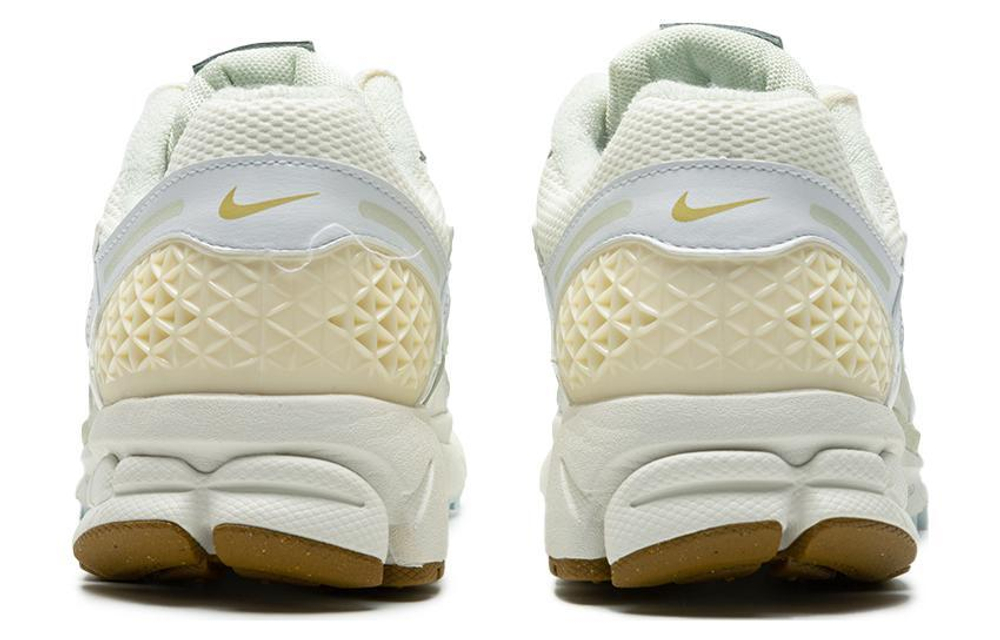 Кроссовки Nike Air Zoom Vomero 5 (Женская размерная сетка)