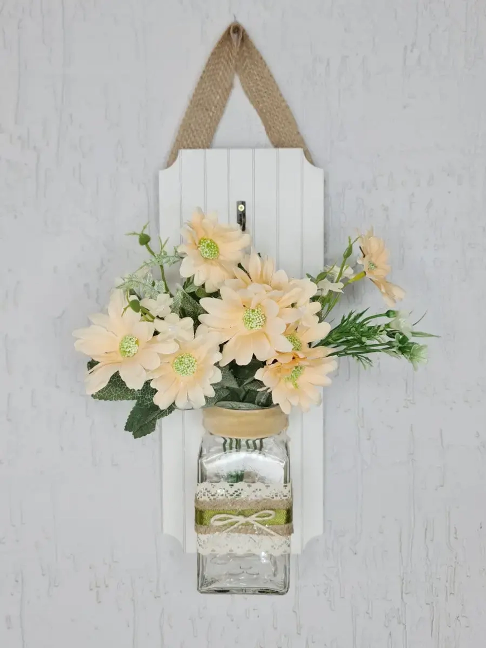 Панно настенное "Букетик хризантемы"