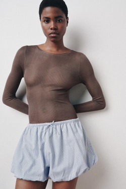 ZARА ПОЛОСАТЫЕ ШОРТЫ-КЮЛОТЫ, НЕБЕСНО-ГОЛУБОЙ