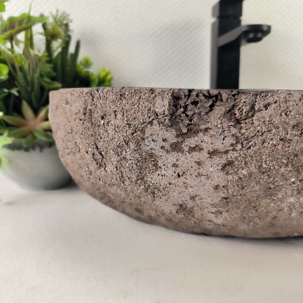 Раковина из речного камня RS-65000 50*37*15 0857