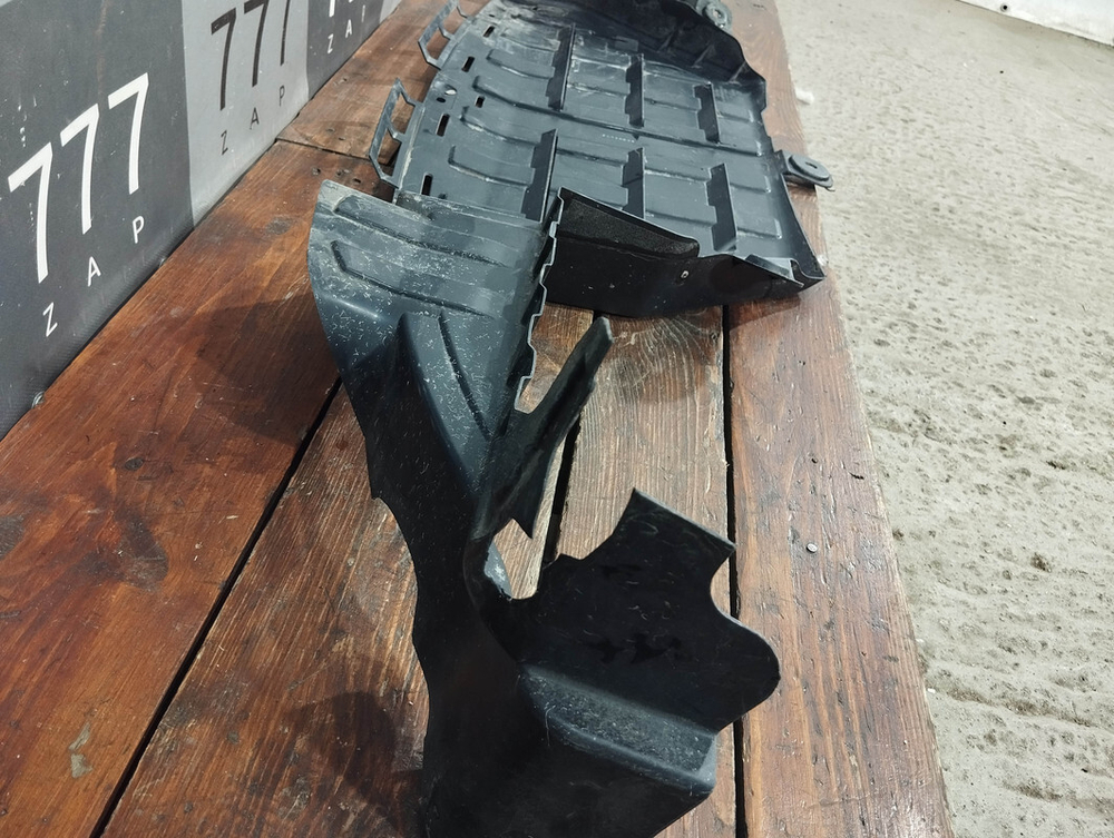 Пыльник заднего бампера Kia Ceed 2 (JD) 12-18 Б/У Оригинал 86691A2000