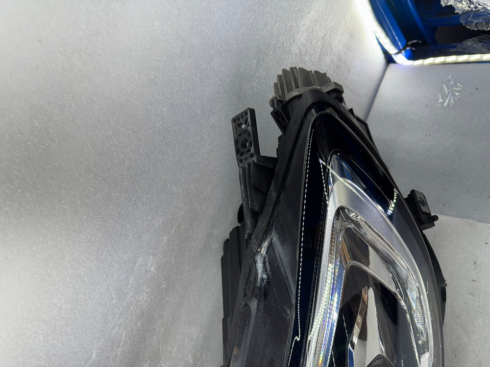 Оригинальный передний LED фара БУ для Buick Excelle (пара: левая и правая)
