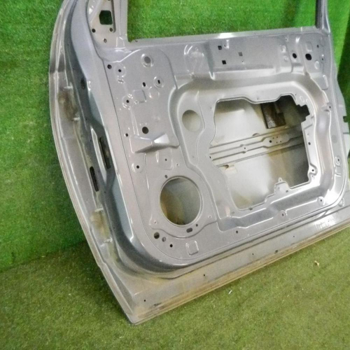 Дверь передняя правая Nissan Qashqai j10 (2006-2013)