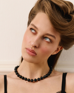 Бусы из чёрного агата