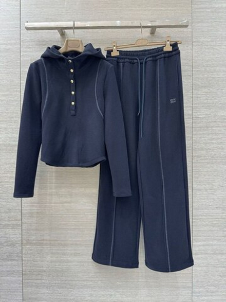 Костюм MIU MIU