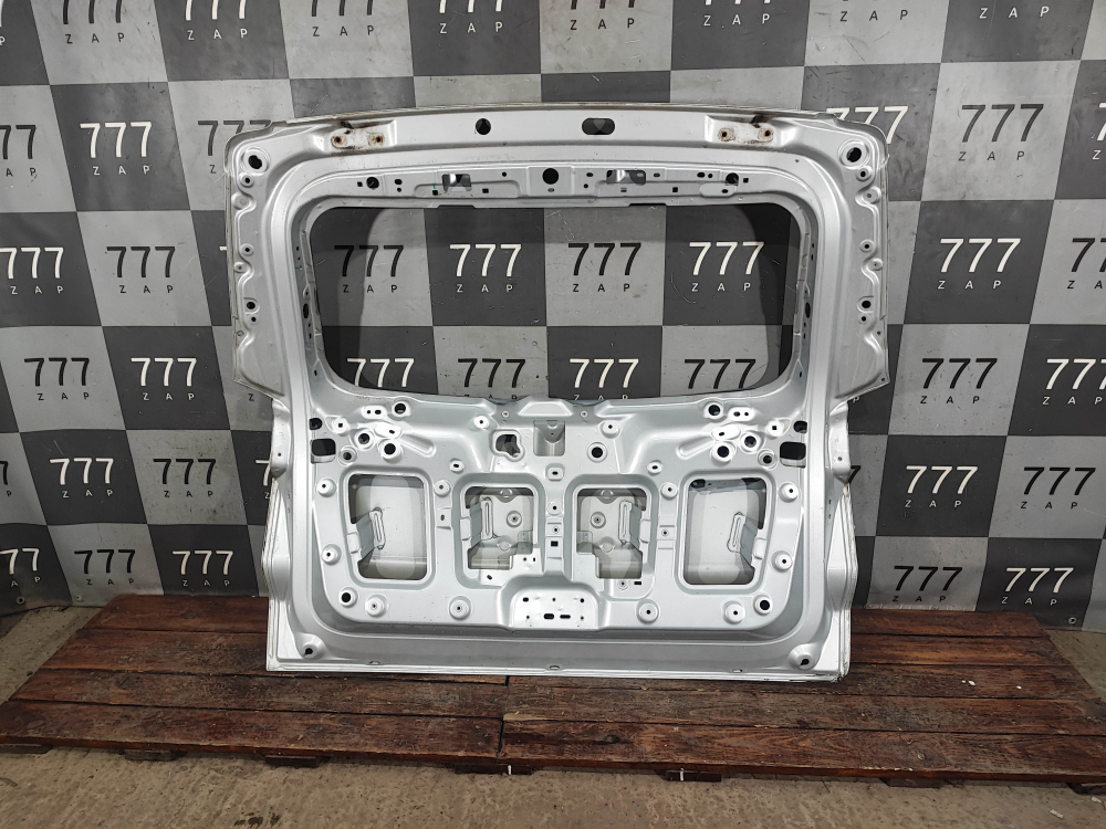 Крышка багажника Geely Atlas Pro 21-нв Б/У Оригинал 5062039400C15