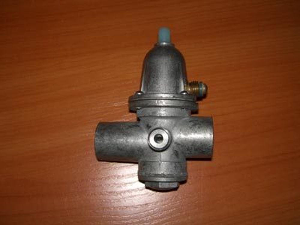 Электромагнитный клапан для газового котла АОГВ-11,6-3 Ростов мод. 2210 исп.1