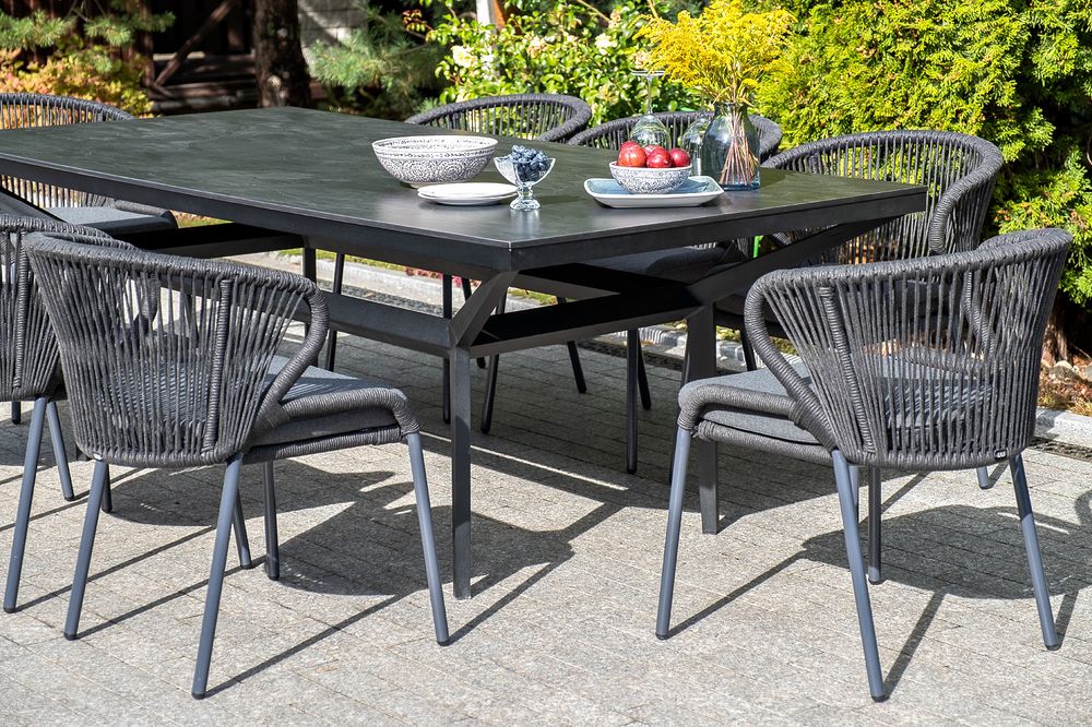 "Милан" стул плетеный из роупа, каркас алюминий темно-серый (RAL7024) муар, роуп темно-серый круглый, ткань темно-серая 027