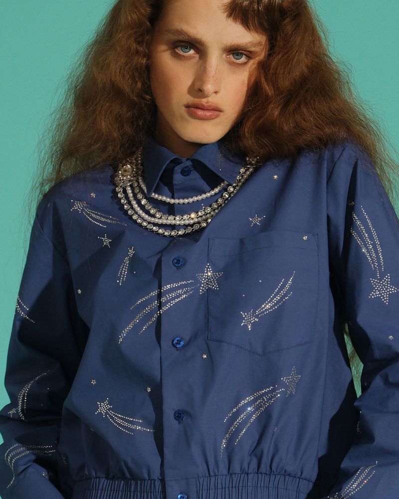 Рубашка с резинкой на поясе