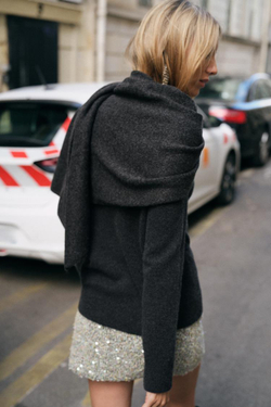 ZARA БАЗОВЫЙ ШАРФ, СЕРЫЙ