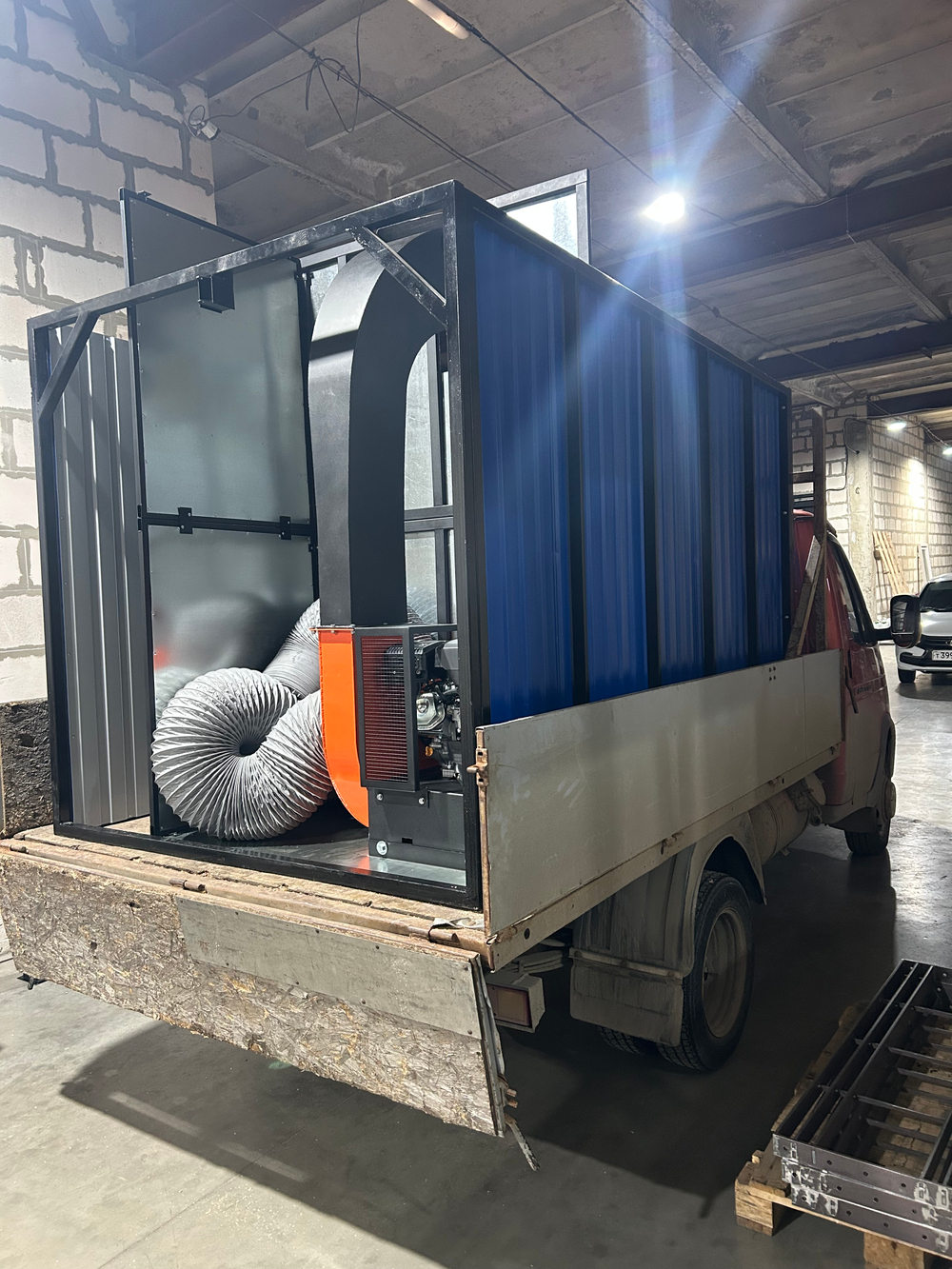 "Сороед-250ПЭТ". Вакуумный погрузчик ПЭТ бутылок