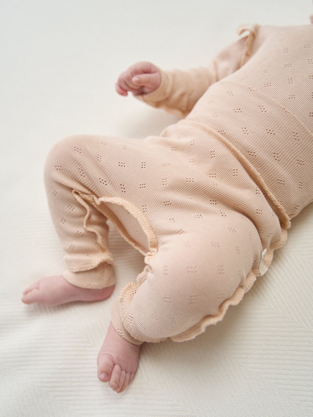 Ползунки "Нюд" из ажурного хлопка 0+