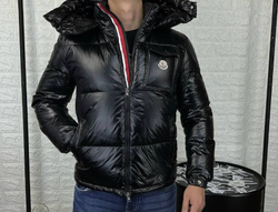 Пуховик Moncler Montbeliard
