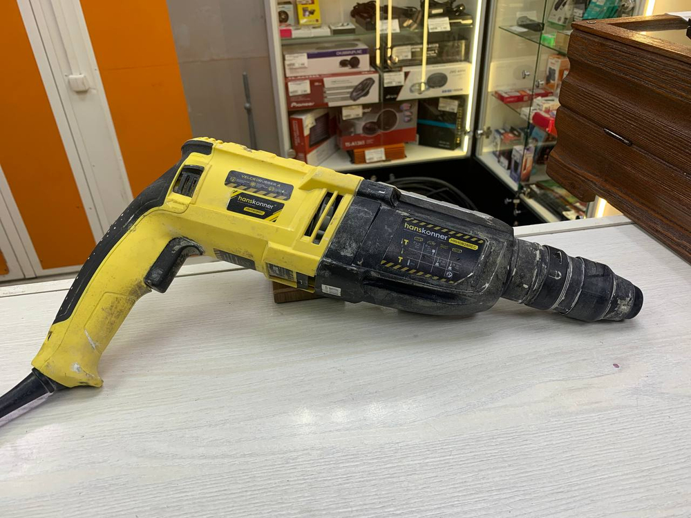 Перфоратор Hanskonner HRH0828REC