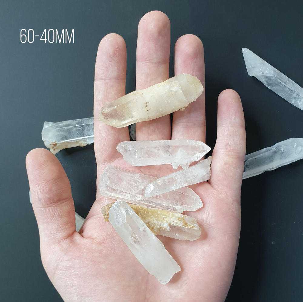 Кристалл горного хрусталяQuartz Needle points 60-40мм, 100гр