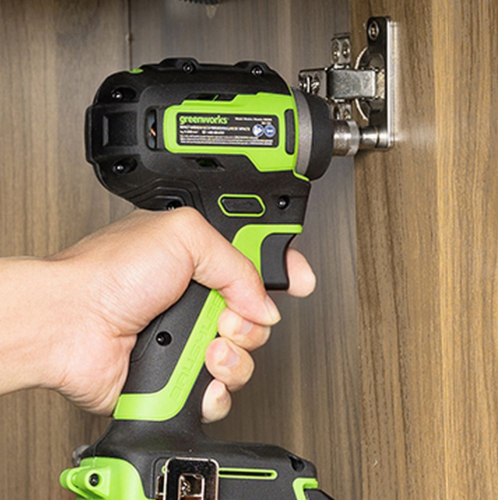 Гайковерт ударный акк. Greenworks G24IW200, 24V,б/щет, 3/8'', 200Нм, 1х2Ач,ЗУ,кор (3803607CUA)