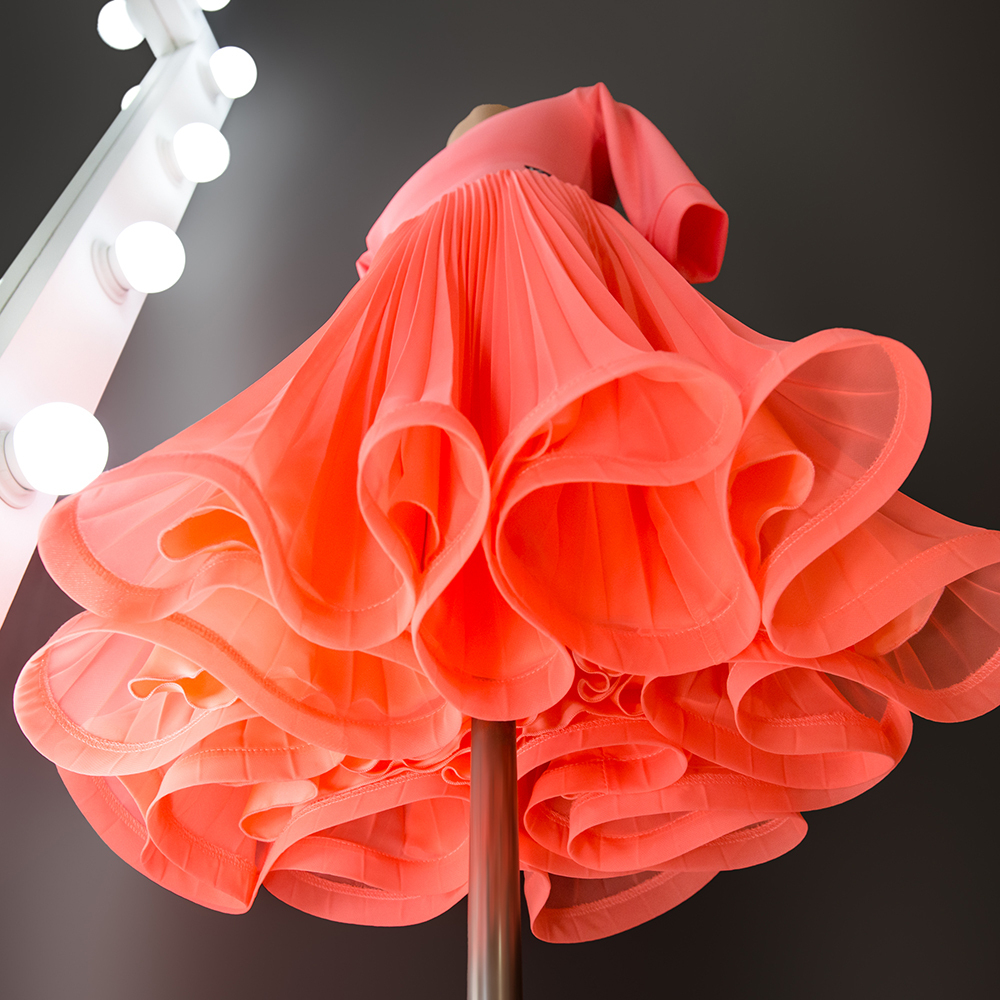 красивое платье для танцев